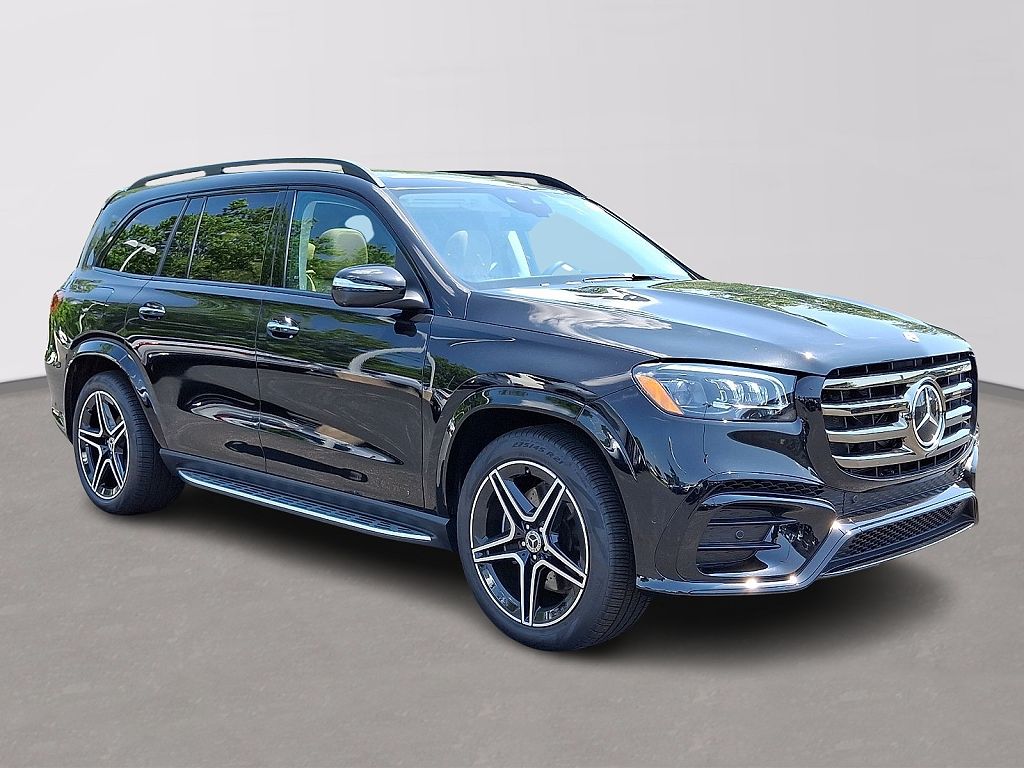 2026 Mercedes-Benz GLS 450 4MATIC