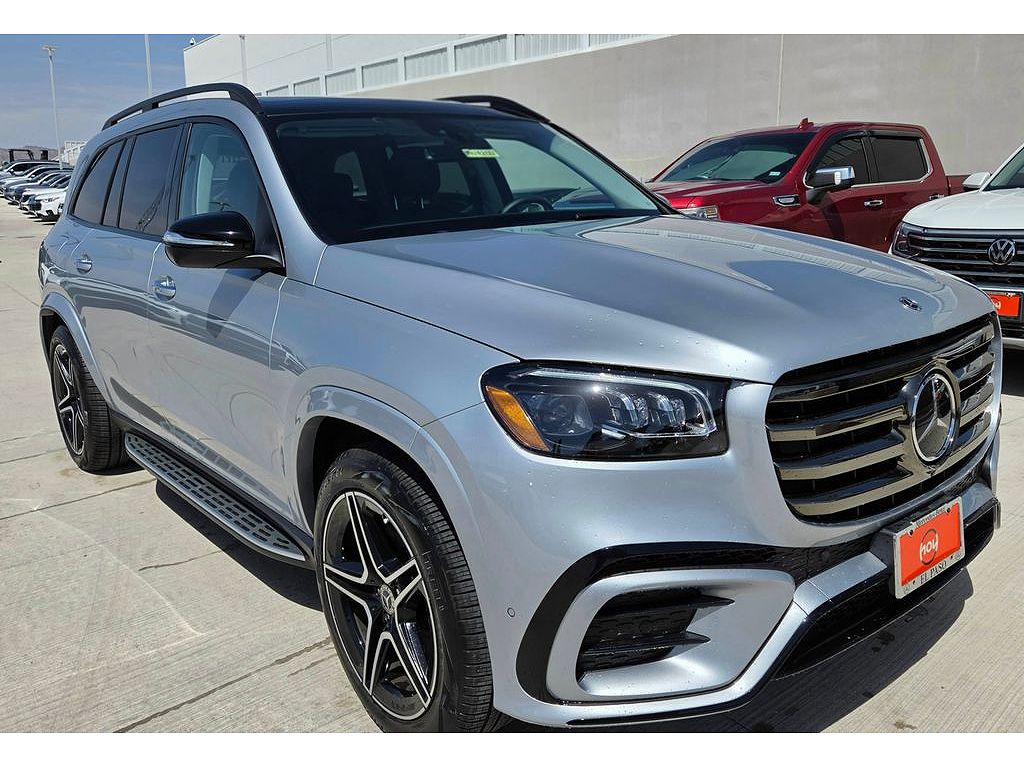 2026 Mercedes-Benz GLS 4MATIC