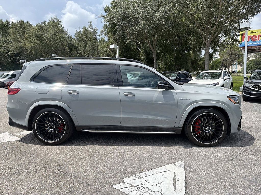 2024 Mercedes-Benz GLS AMG GLS 63