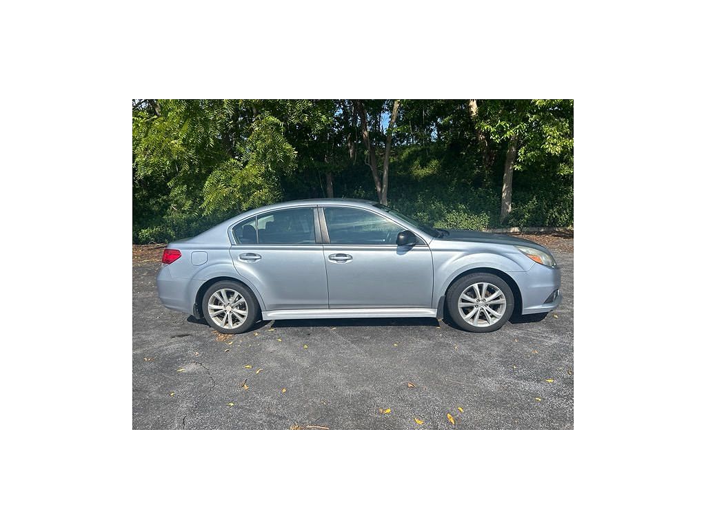 2014 Subaru Legacy 2.5i
