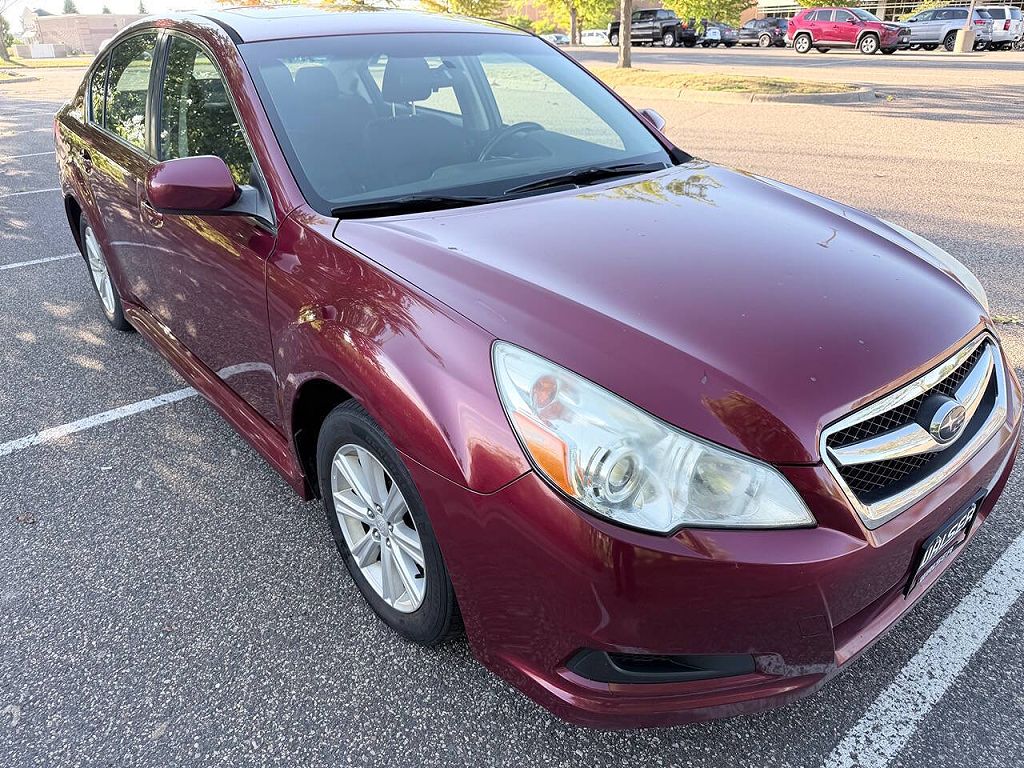 2010 Subaru Legacy 2.5i Premium