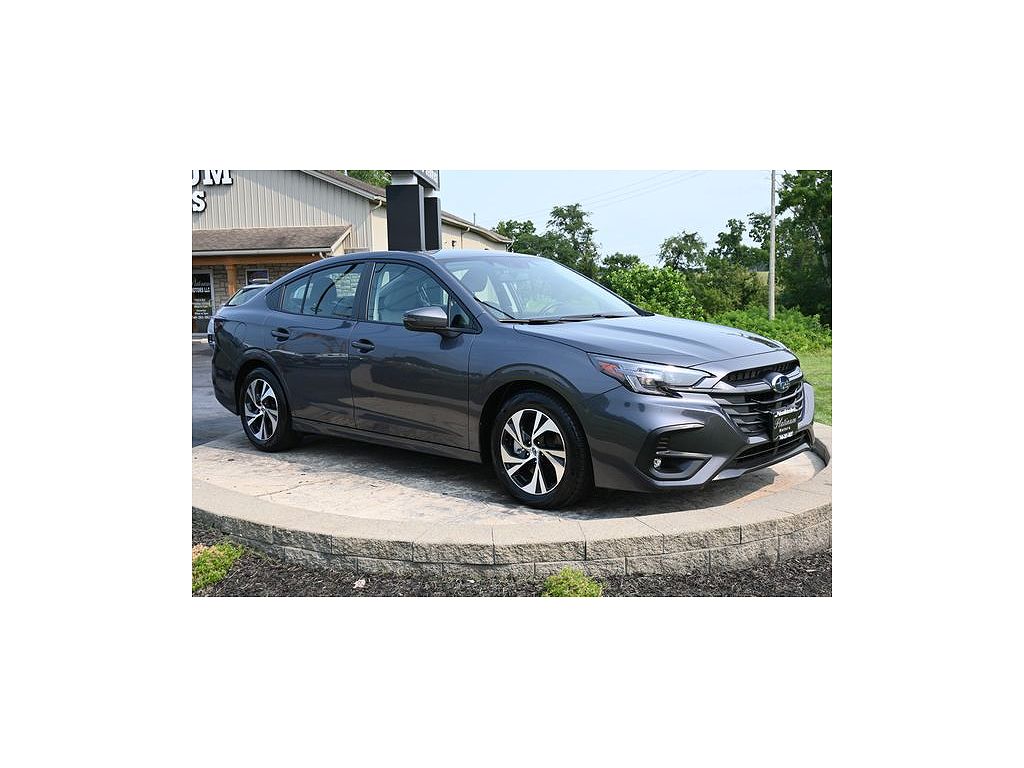 2025 Subaru Legacy Premium