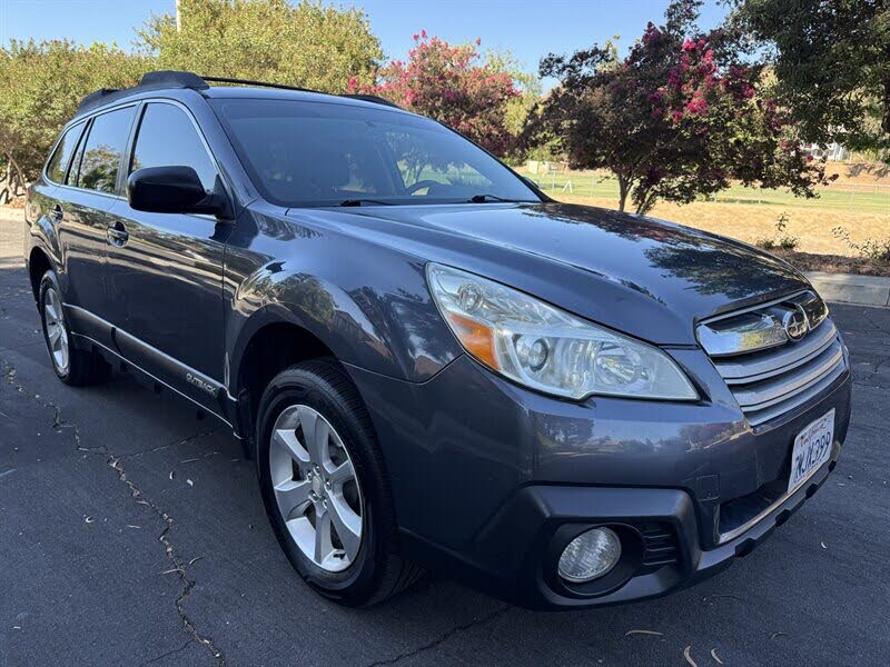 2014 Subaru Outback 2.5i PZEV