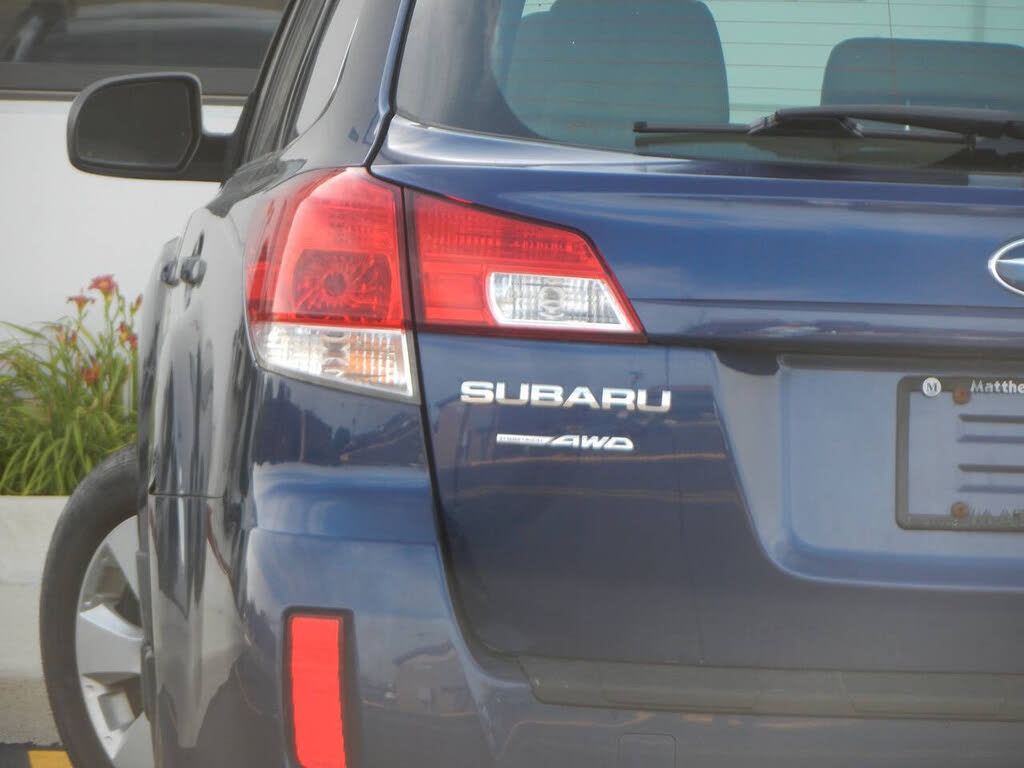 2011 Subaru Outback 2.5i Premium