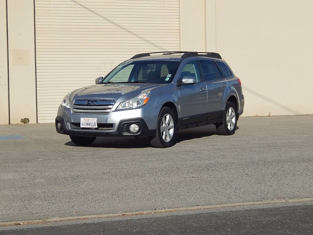 2013 Subaru Outback 2.5i Premium PZEV