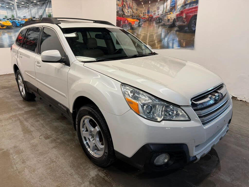 2013 Subaru Outback 2.5i Limited PZEV