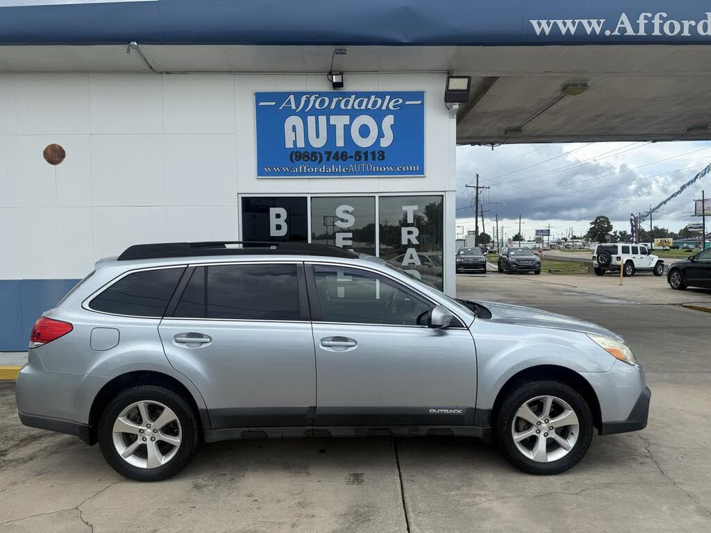 2013 Subaru Outback 2.5i Limited PZEV