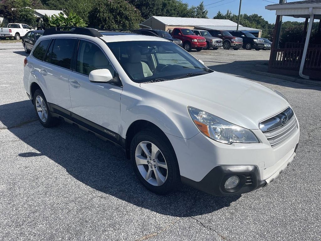 2013 Subaru Outback 2.5i Limited PZEV