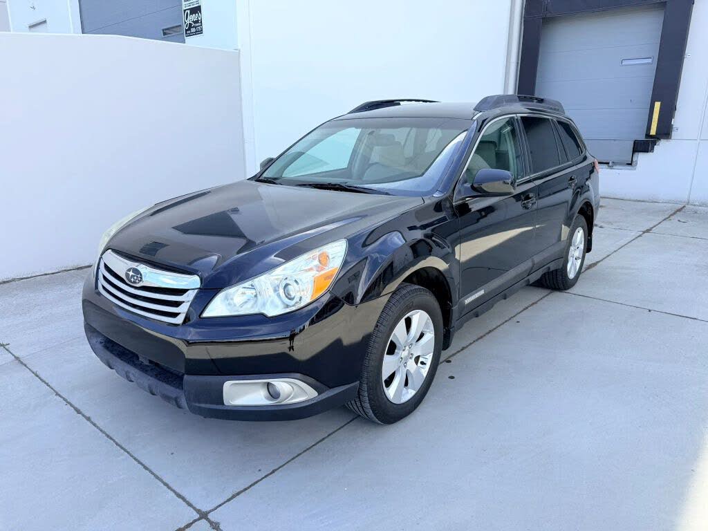 2010 Subaru Outback 2.5i Premium