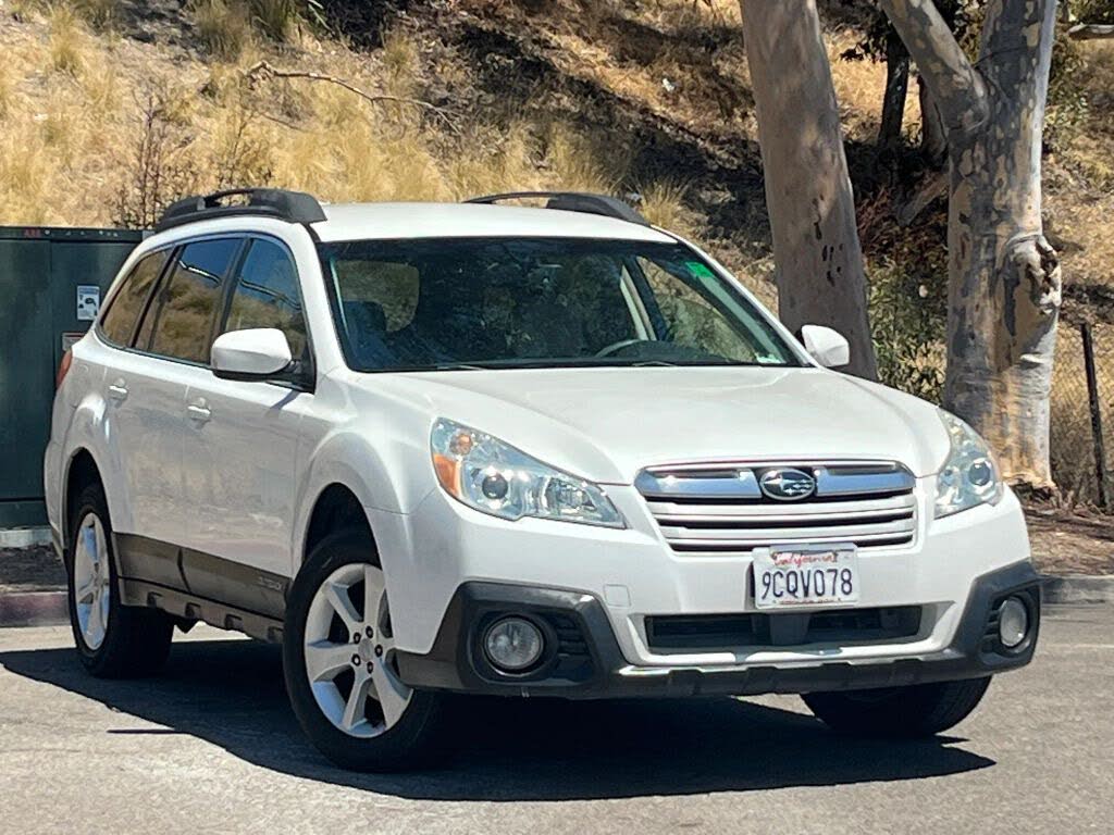 2013 Subaru Outback 2.5i Premium