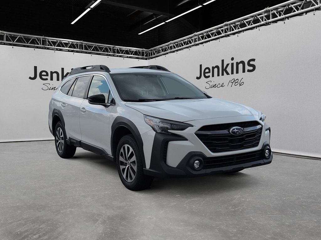 2024 Subaru Outback Premium
