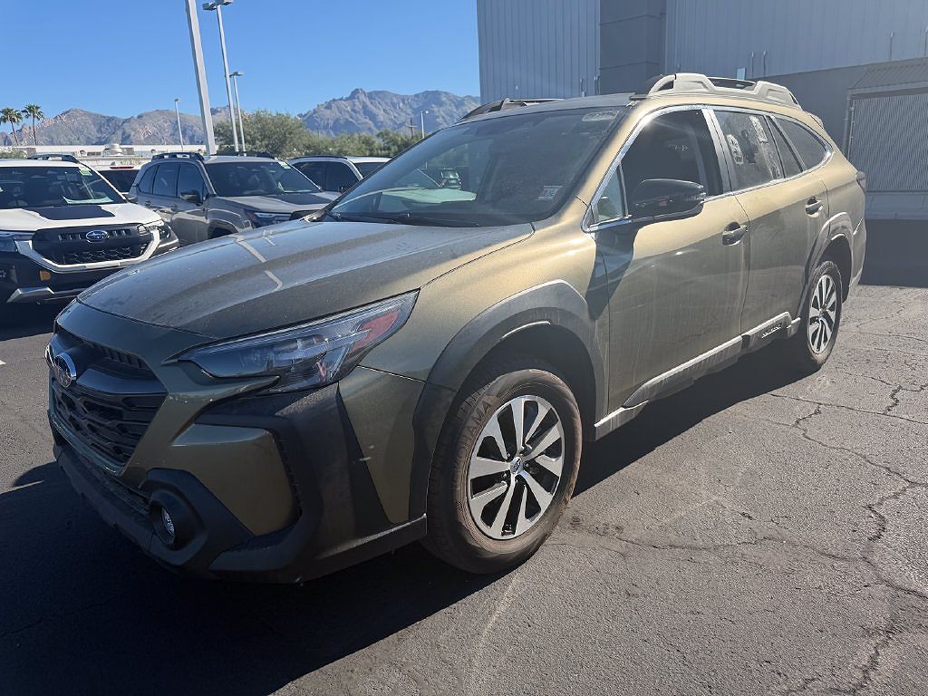 2025 Subaru Outback Premium