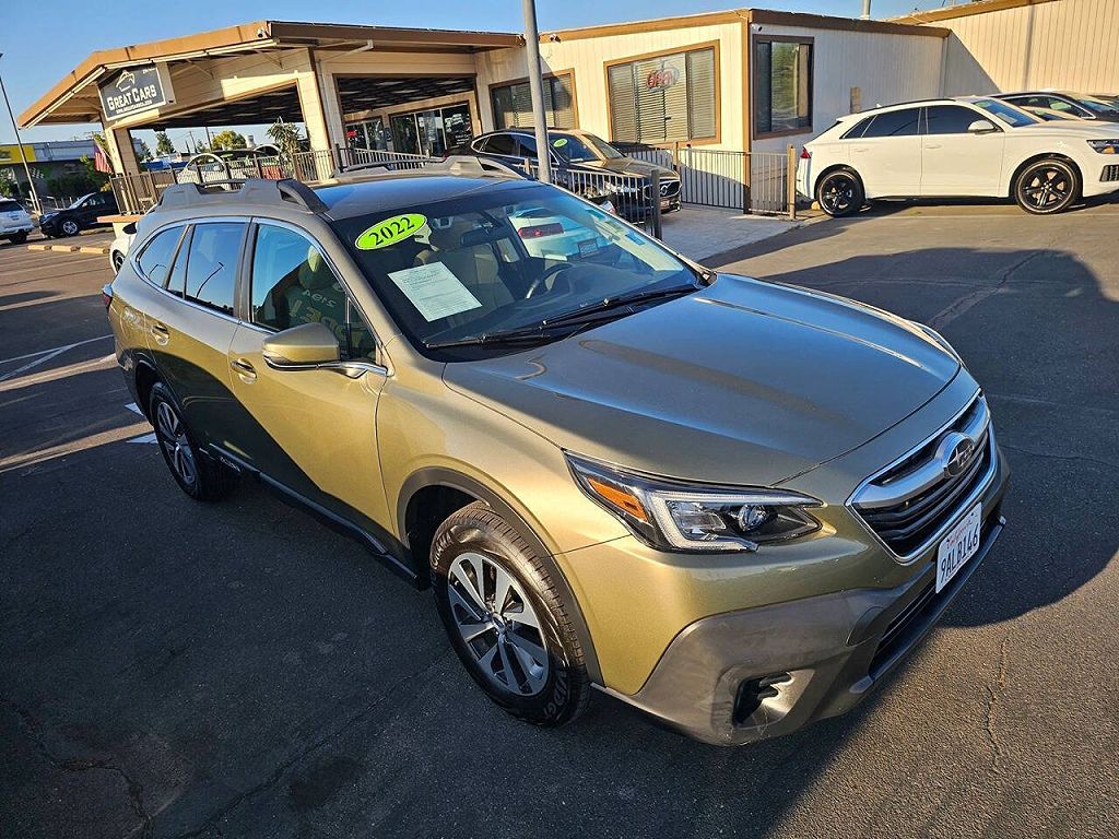2022 Subaru Outback Premium