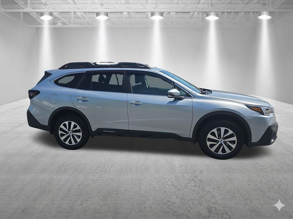 2021 Subaru Outback Premium