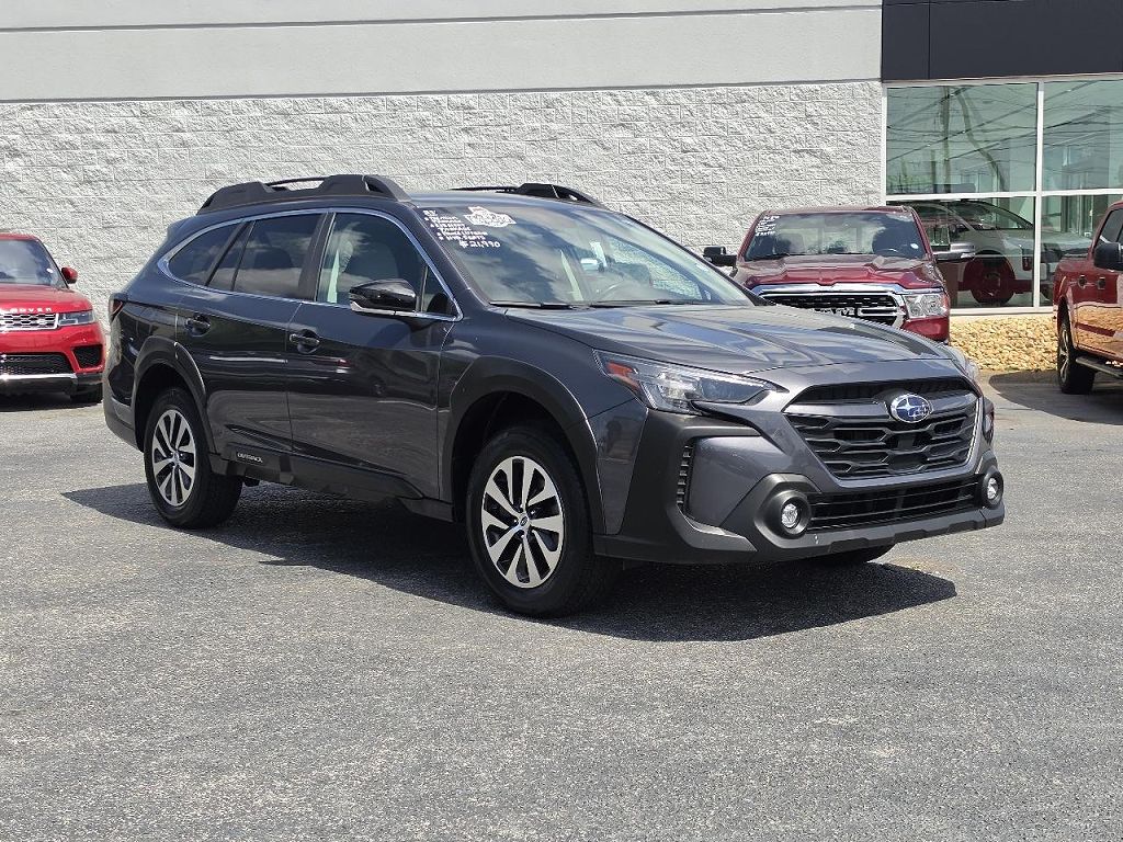 2023 Subaru Outback Premium