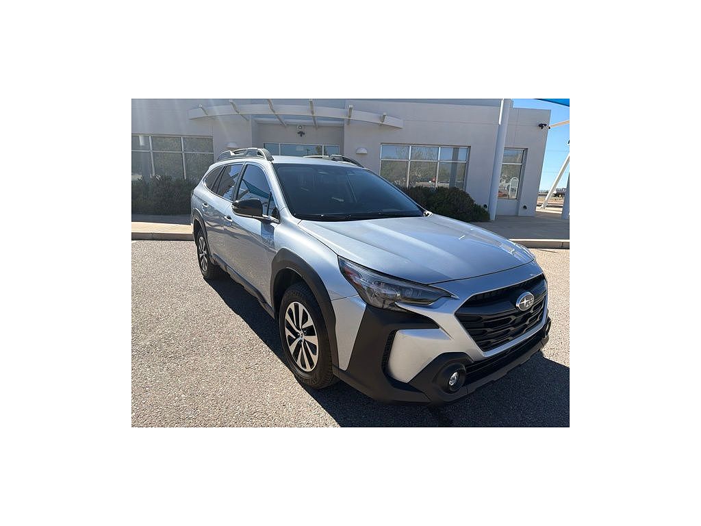 2025 Subaru Outback Premium