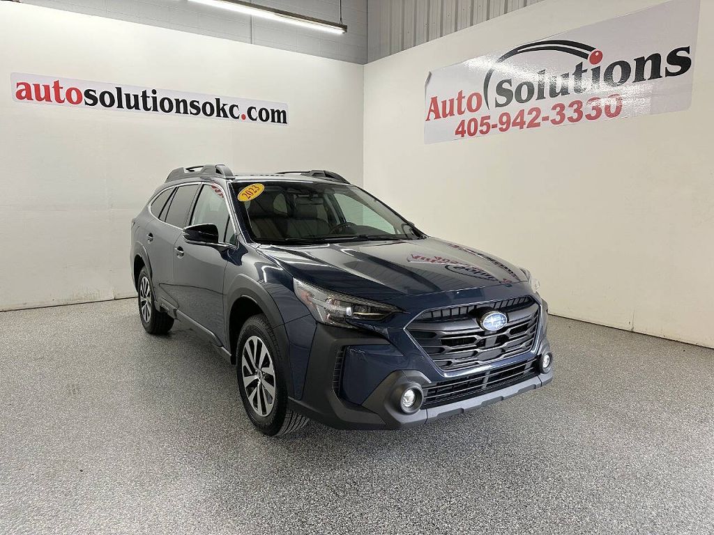 2023 Subaru Outback Premium