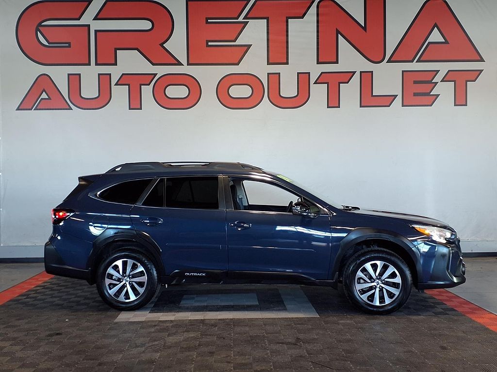 2024 Subaru Outback Premium
