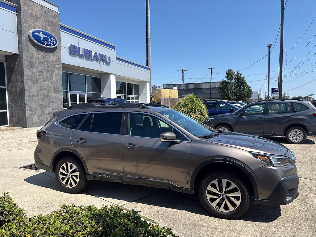 2022 Subaru Outback Premium