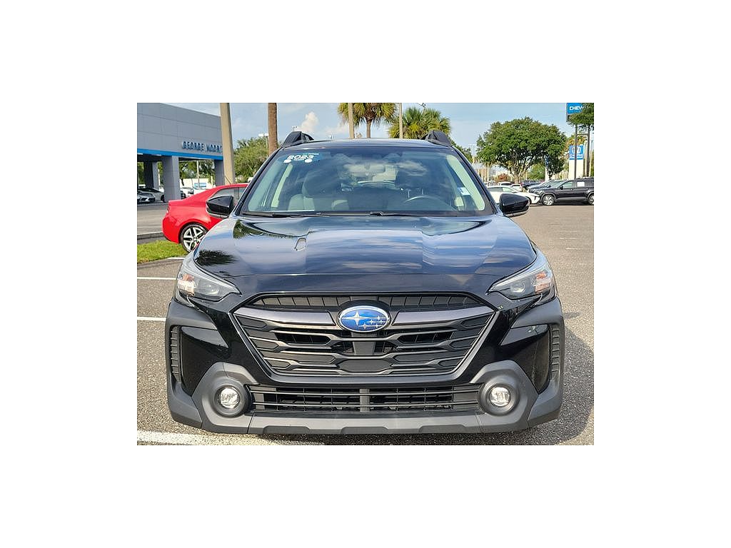 2023 Subaru Outback Premium
