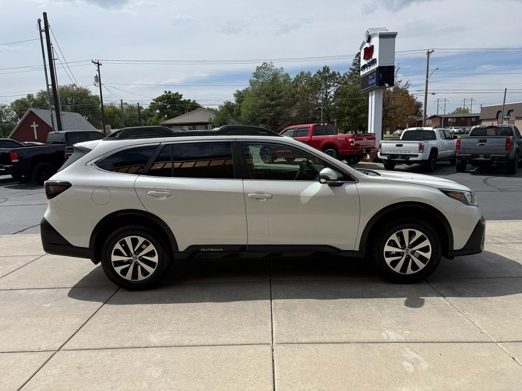 2020 Subaru Outback Premium