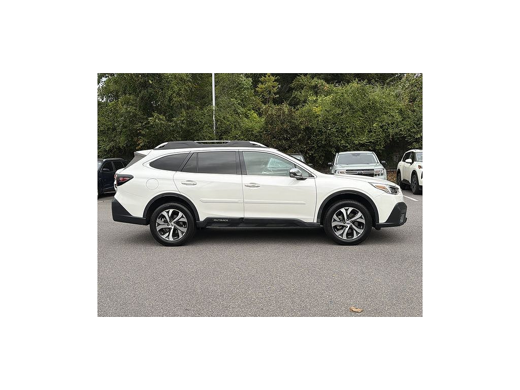 2022 Subaru Outback Touring