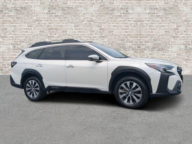 2025 Subaru Outback Touring