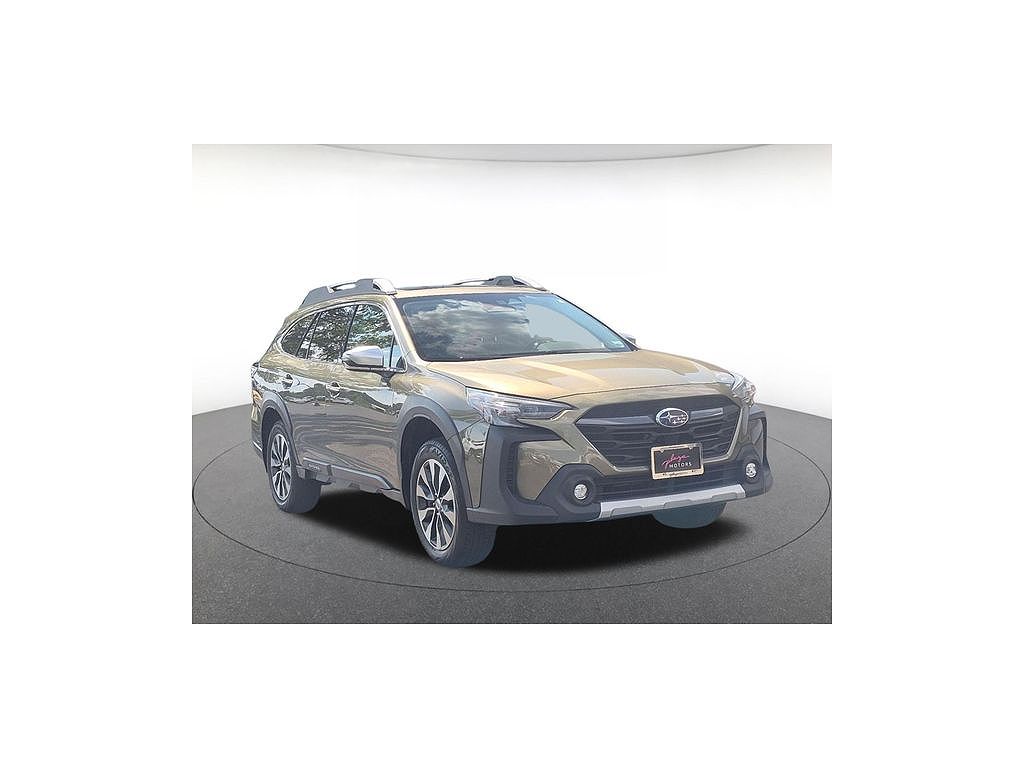 2023 Subaru Outback Touring