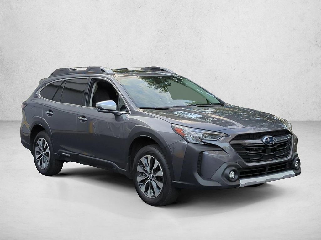 2025 Subaru Outback Touring