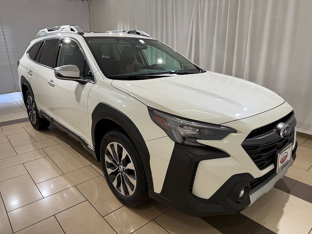 2023 Subaru Outback Touring