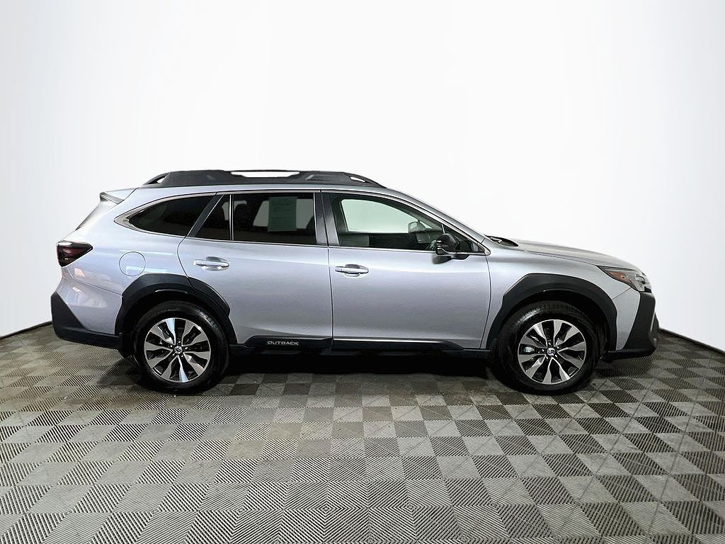 2025 Subaru Outback Limited XT