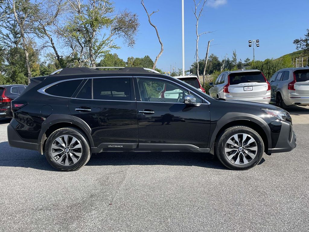 2024 Subaru Outback Touring XT