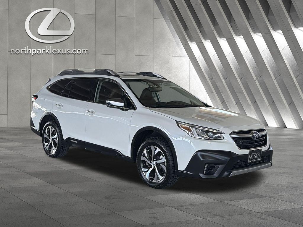 2022 Subaru Outback Touring XT