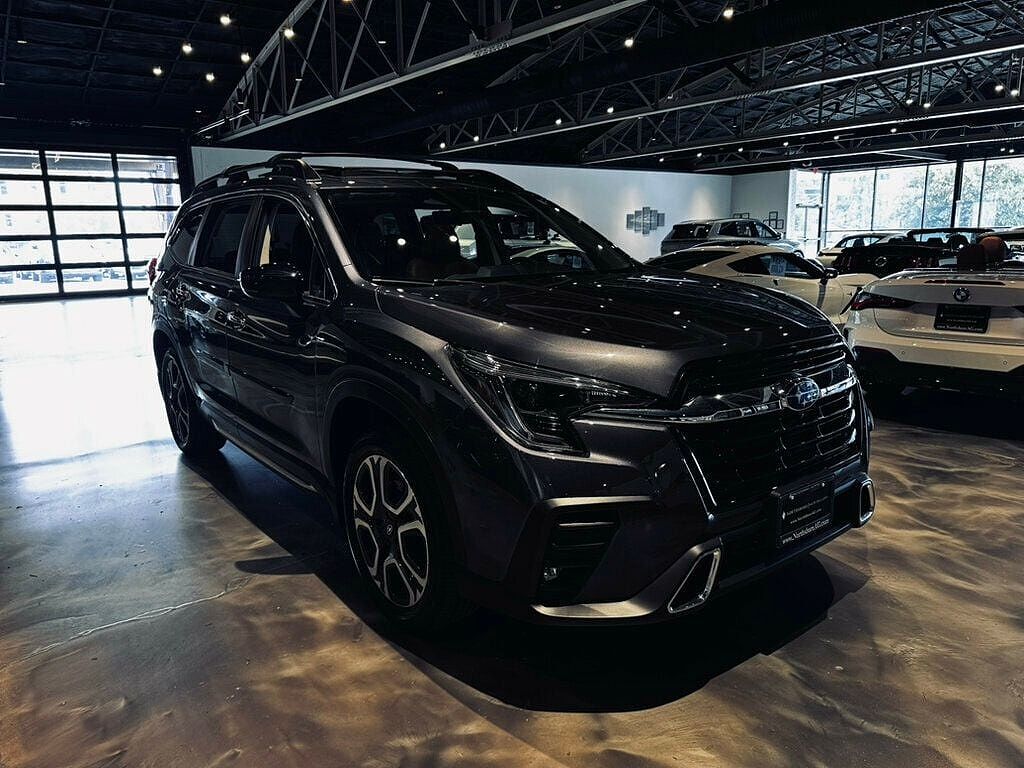 2025 Subaru Ascent Touring