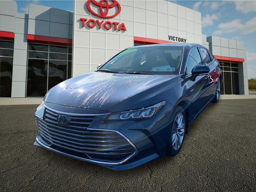 2021 Toyota Avalon XLE