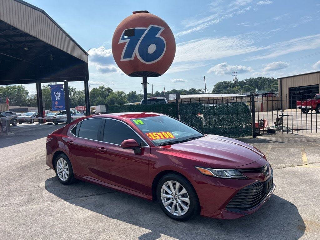 2019 Toyota Camry XLE