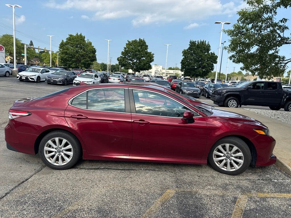 2019 Toyota Camry XLE