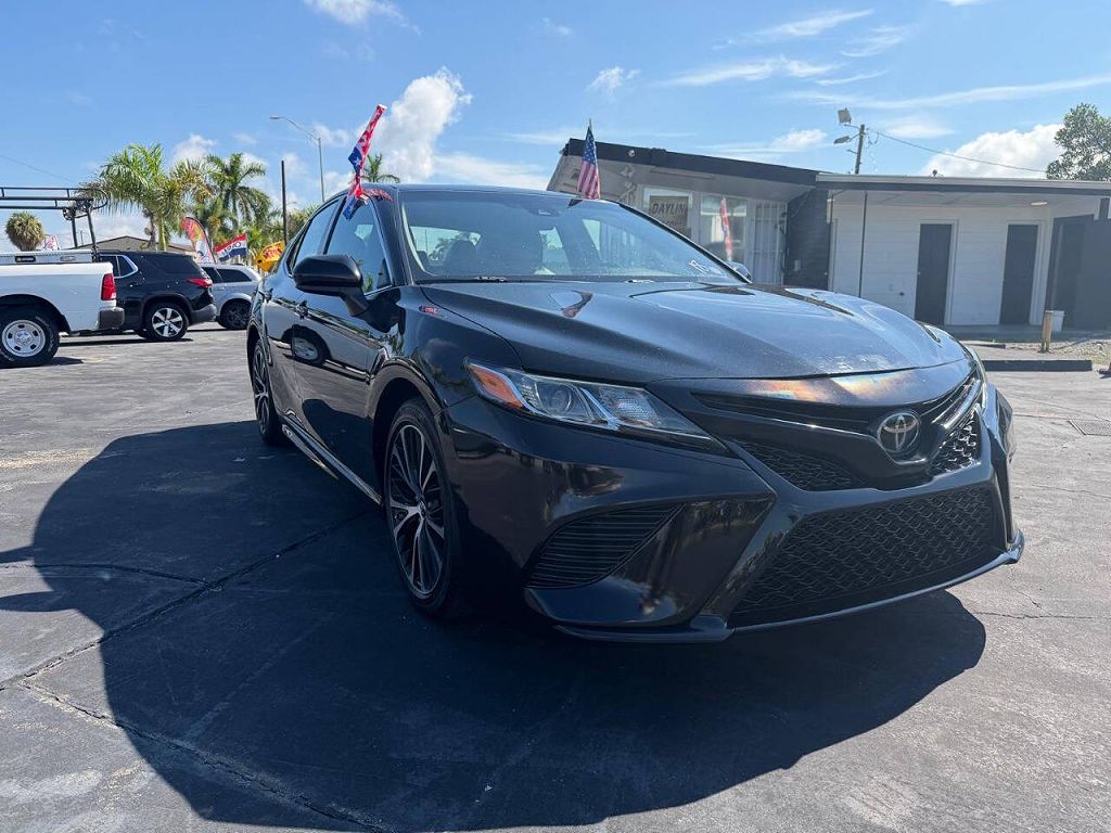 2019 Toyota Camry LE