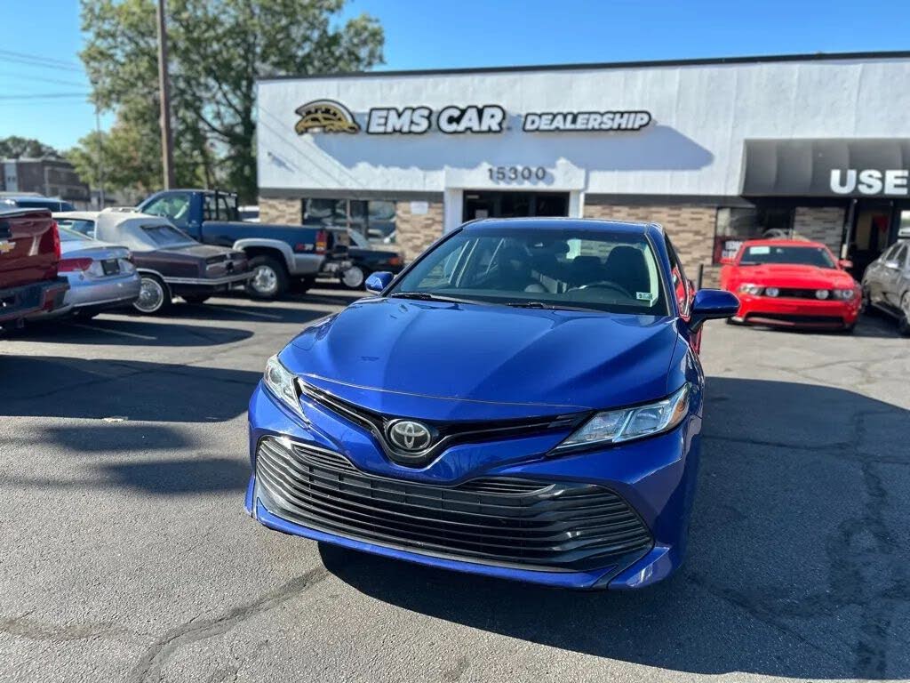 2018 Toyota Camry LE