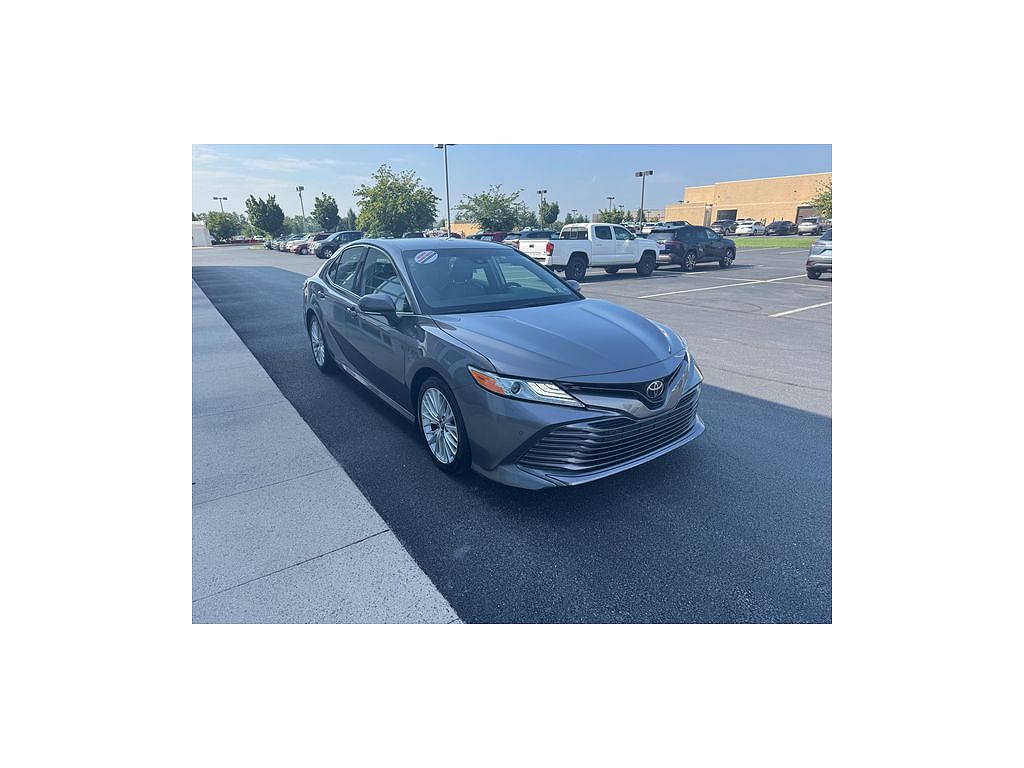 2018 Toyota Camry XLE