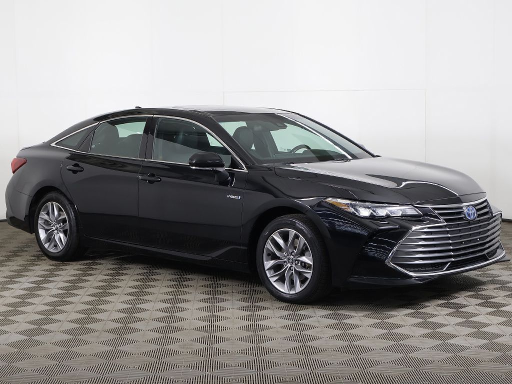 2019 Toyota Avalon XSE