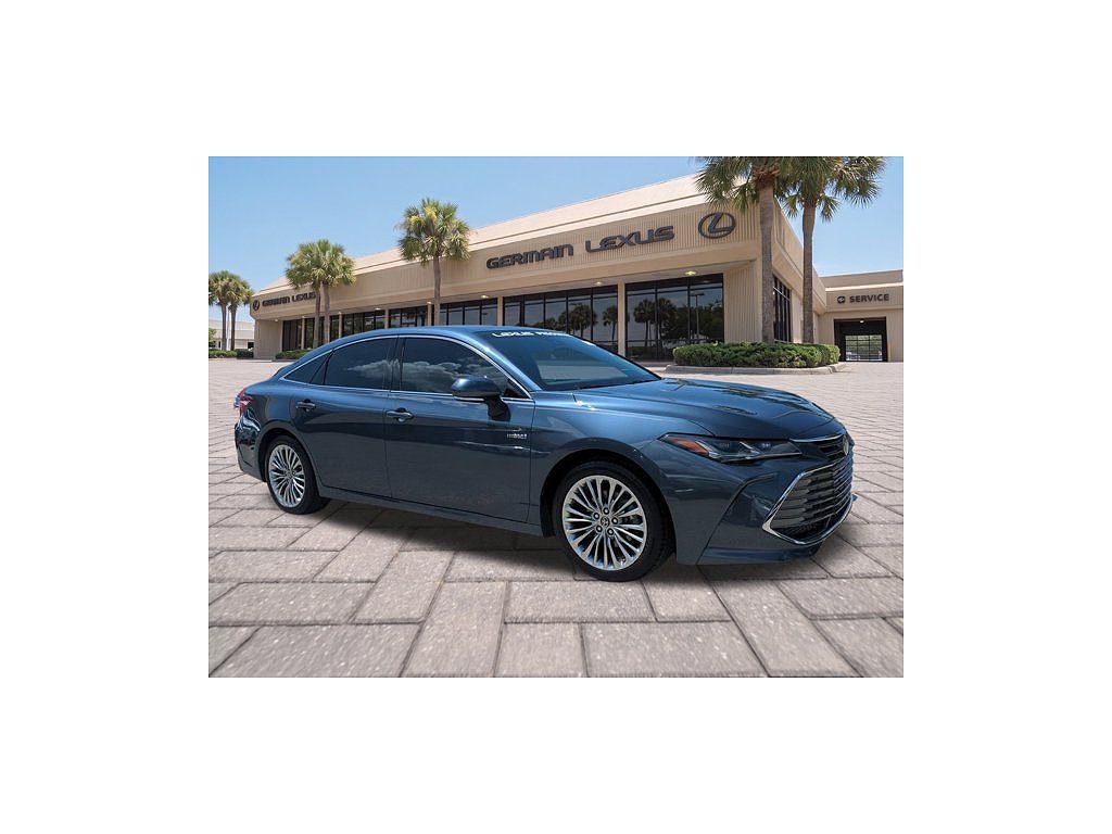 2019 Toyota Avalon XLE