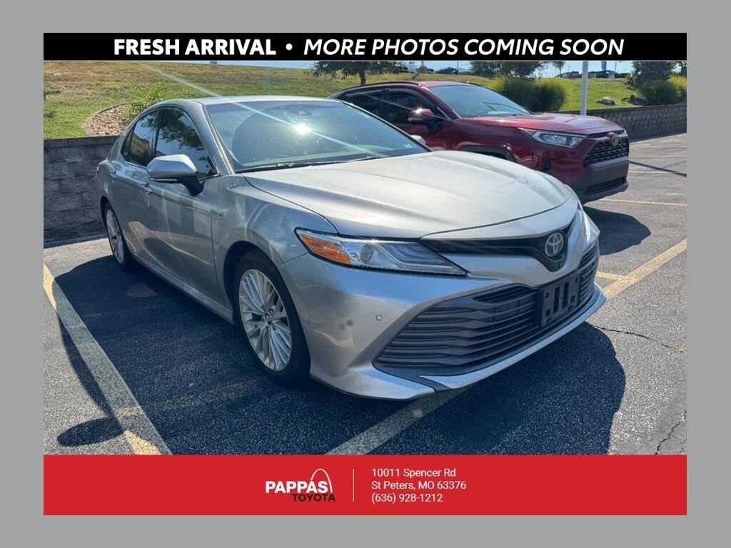 2018 Toyota Camry Hybrid SE