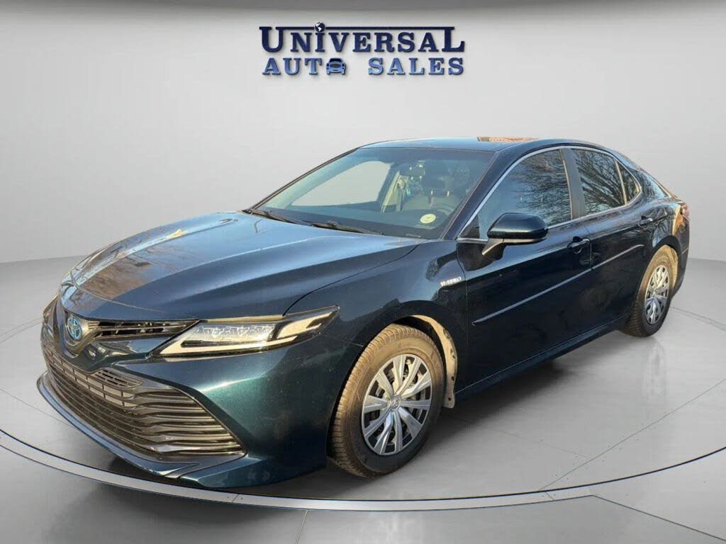 2018 Toyota Camry Hybrid LE