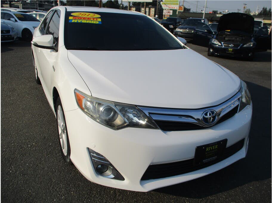 2012 Toyota Camry Hybrid XLE