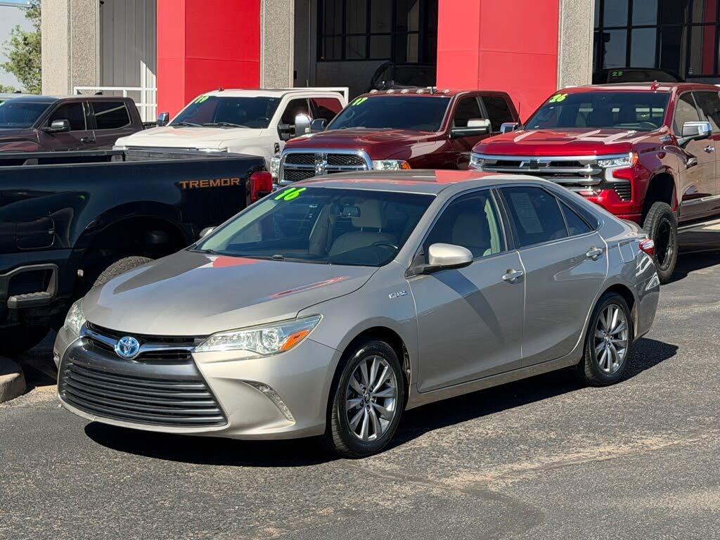 2016 Toyota Camry SE
