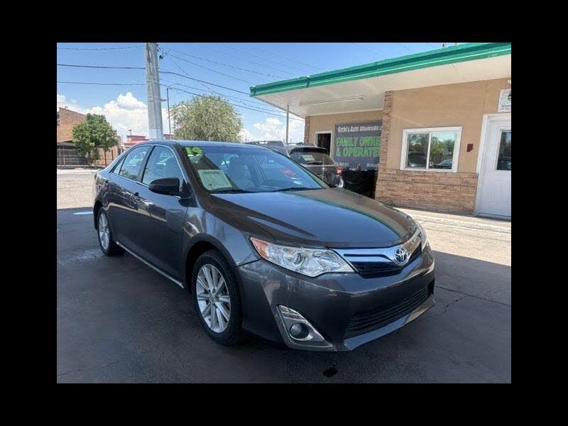 2014 Toyota Camry Hybrid XLE