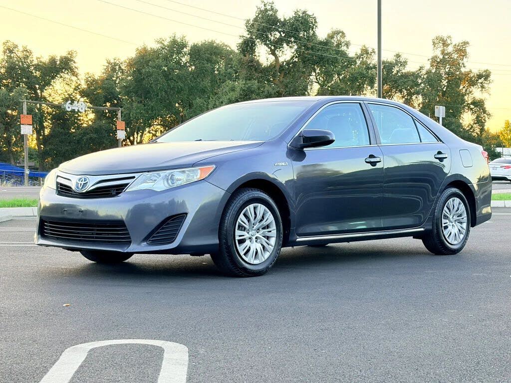 2012 Toyota Camry Hybrid XLE