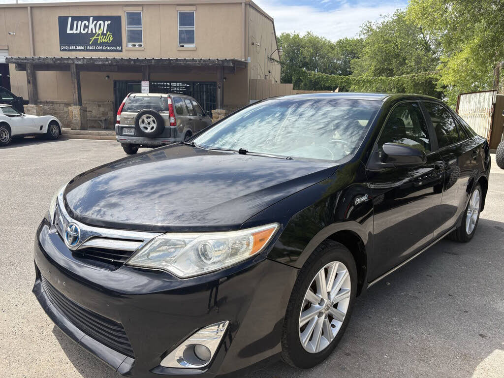 2012 Toyota Camry Hybrid XLE
