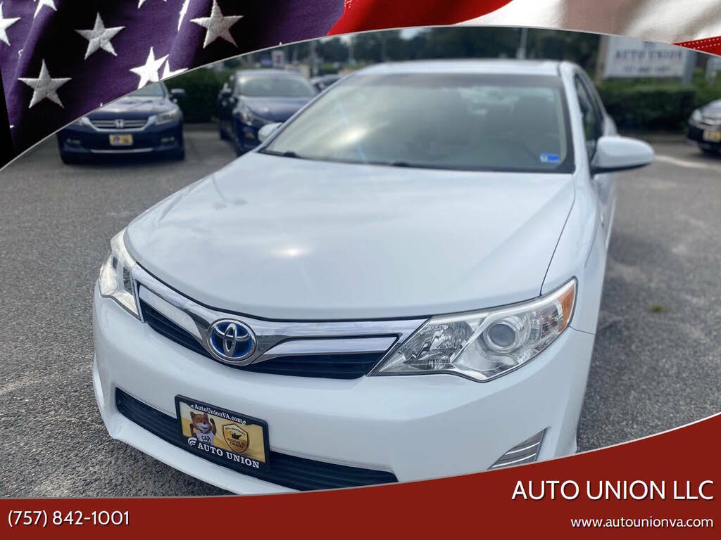 2013 Toyota Camry Hybrid XLE